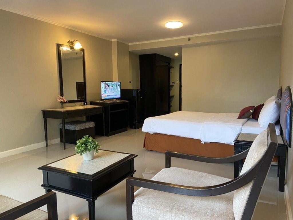 בנגקוק Town In Town Gardent Resort מראה חיצוני תמונה