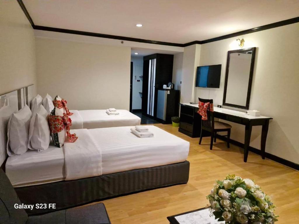 בנגקוק Town In Town Gardent Resort מראה חיצוני תמונה
